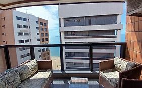 Escala - Flat Atlantico Meireles